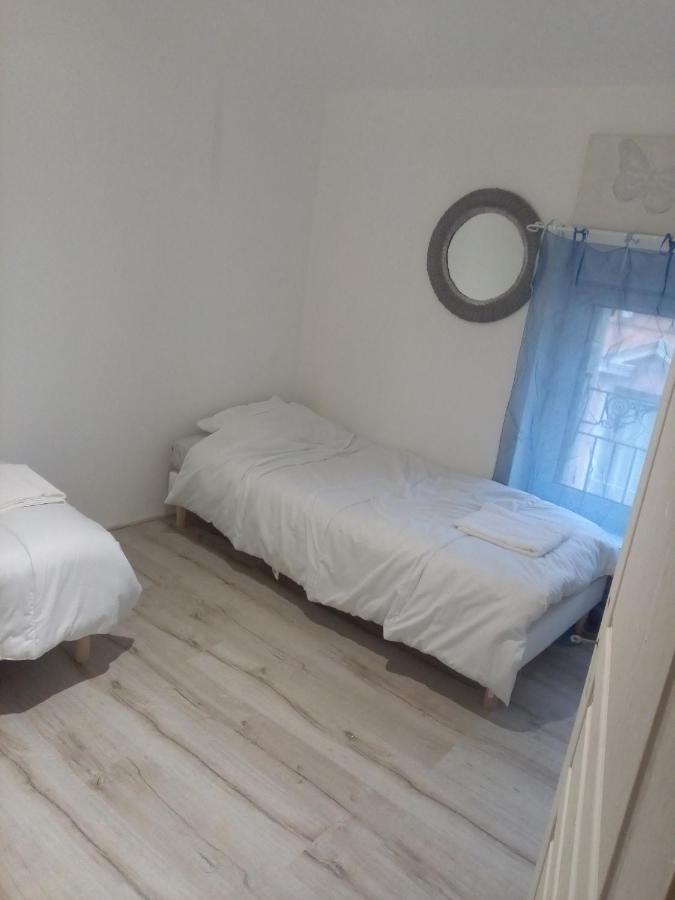 Apartamento Au P'Tit Bonheur Saint-Rambert-dʼAlbon Exterior foto